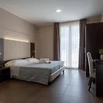Gimmi 3* Римини